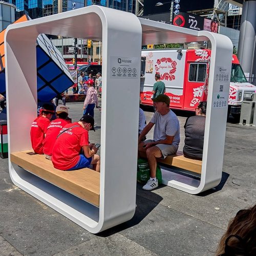 Visitors at Hungarofest in Toronto try Kuube Smart HUB