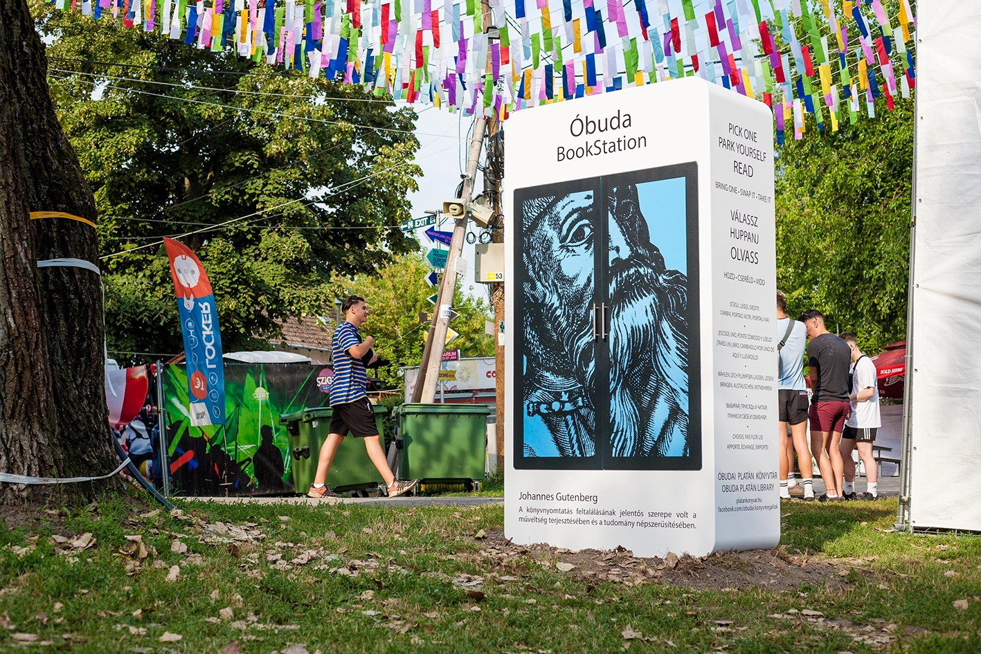 Kuube Book solar-powered book-exchange station at the Óbuda Platán Library event