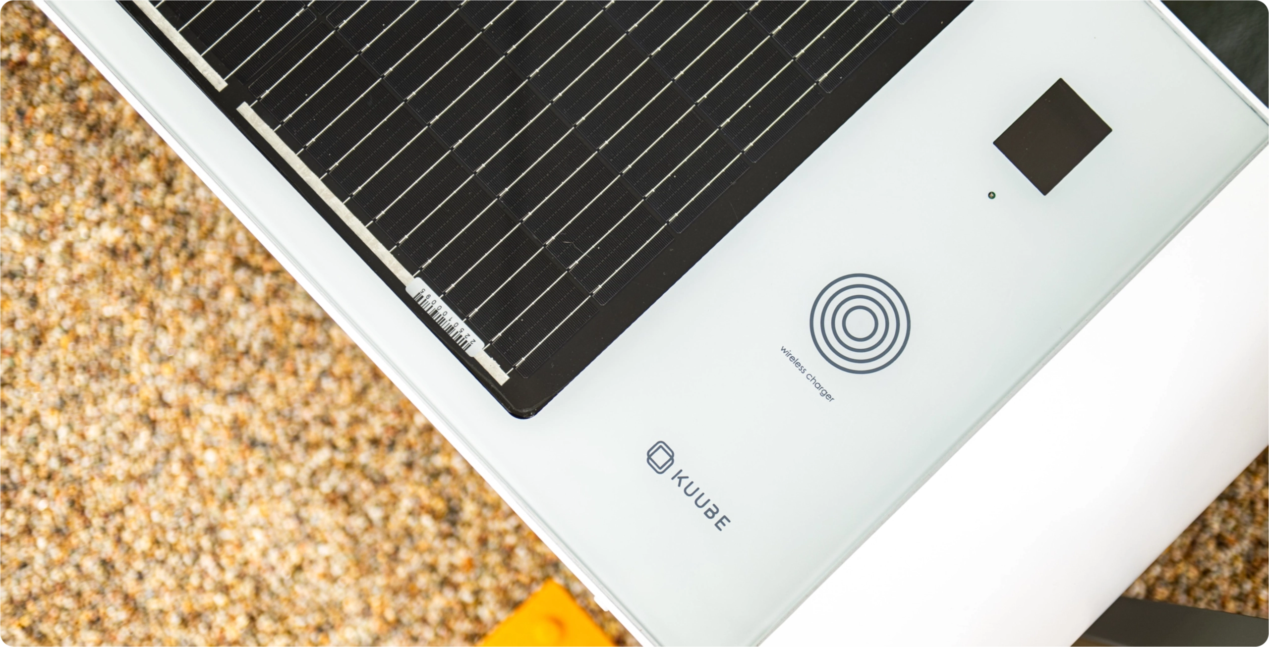 Kuube Eco solar smart bench with wireless phone charging